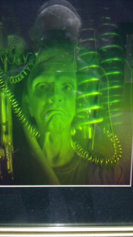 matlockbathaquariumhologramandwell5.jpg