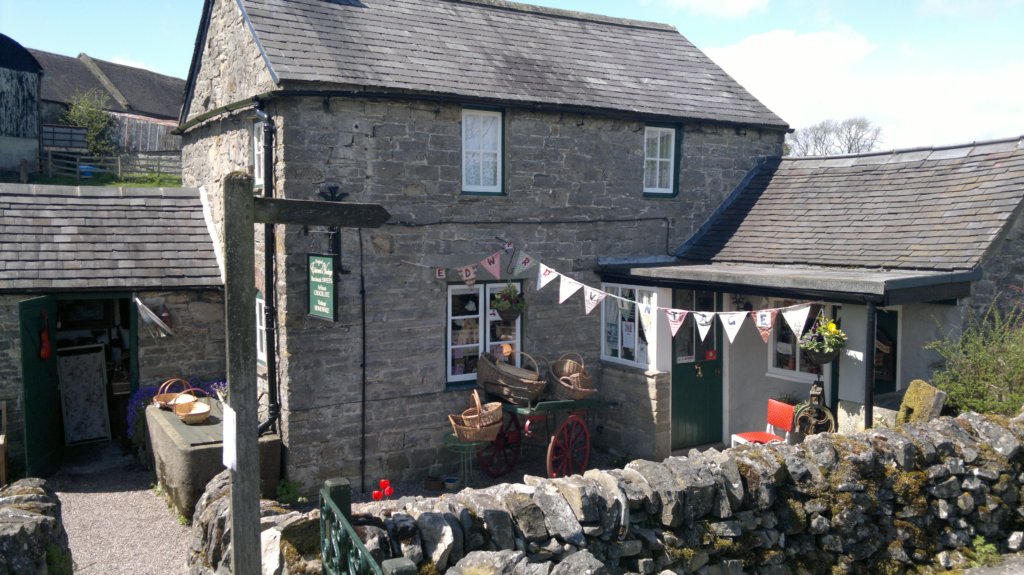 tissingtonsweetshop.jpg